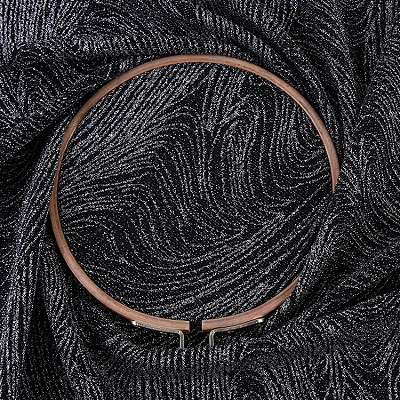 Elastne filigraanne kangas