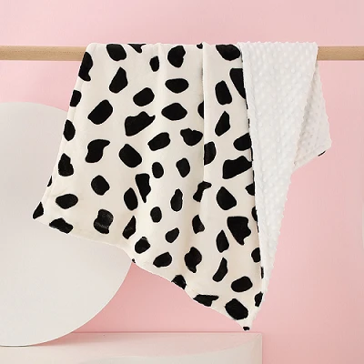 Minky Dots tekid vastsündinutele